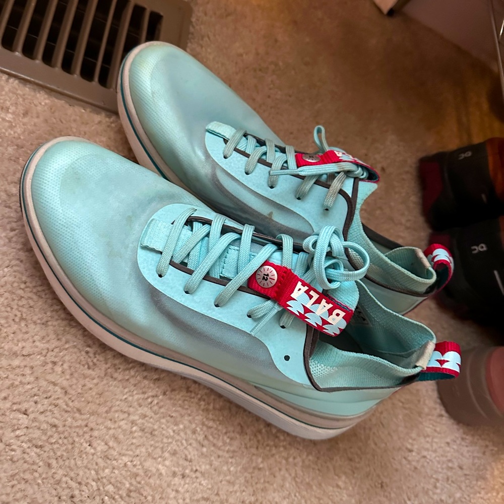 Waterproof Bala 12 Sneakers 👟